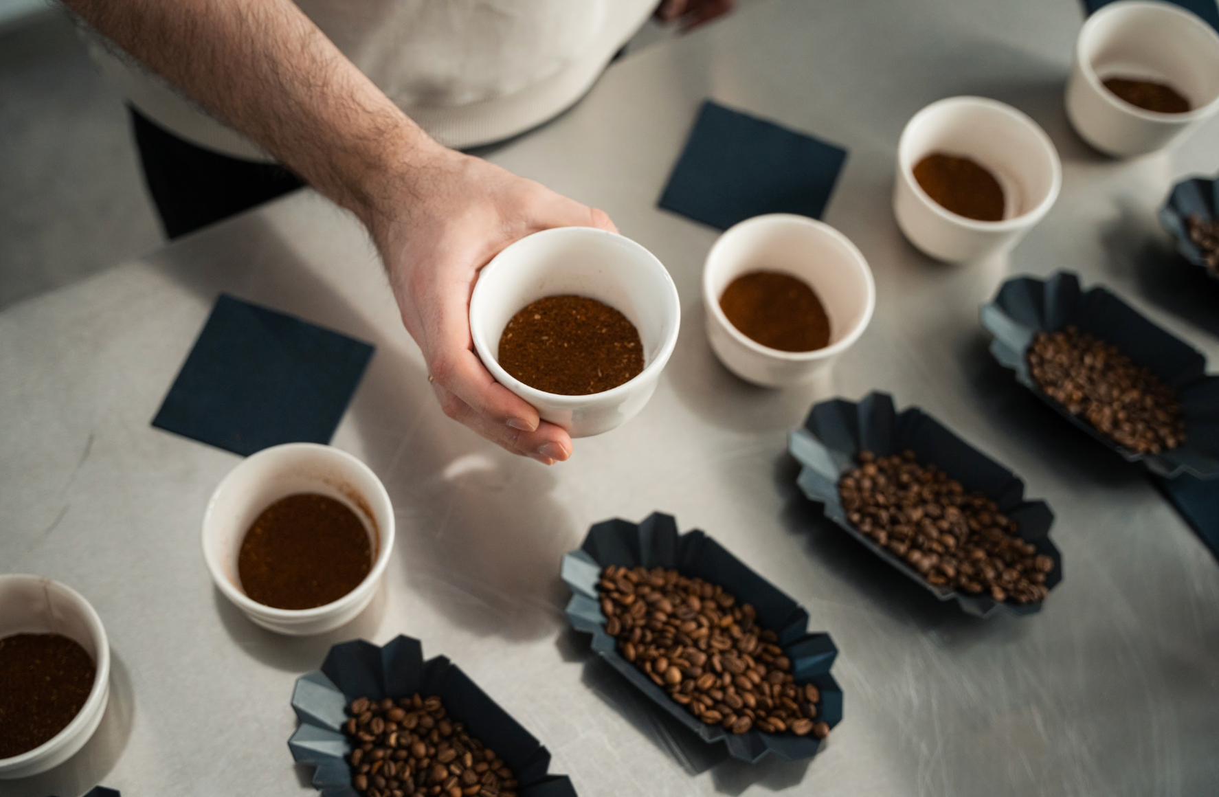 Święto Kawy 2025 - świętowanie w branży kawowej ma wyjątkowo gorzki posmak  – okiem palarni specialty