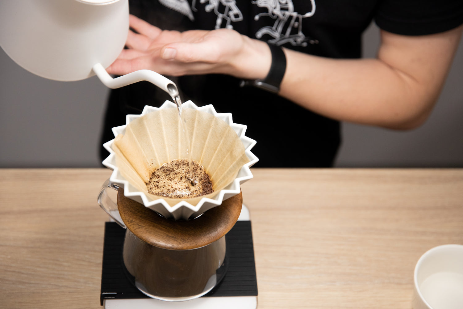 Japońska sztuka parzenia kawy: dripper Origami