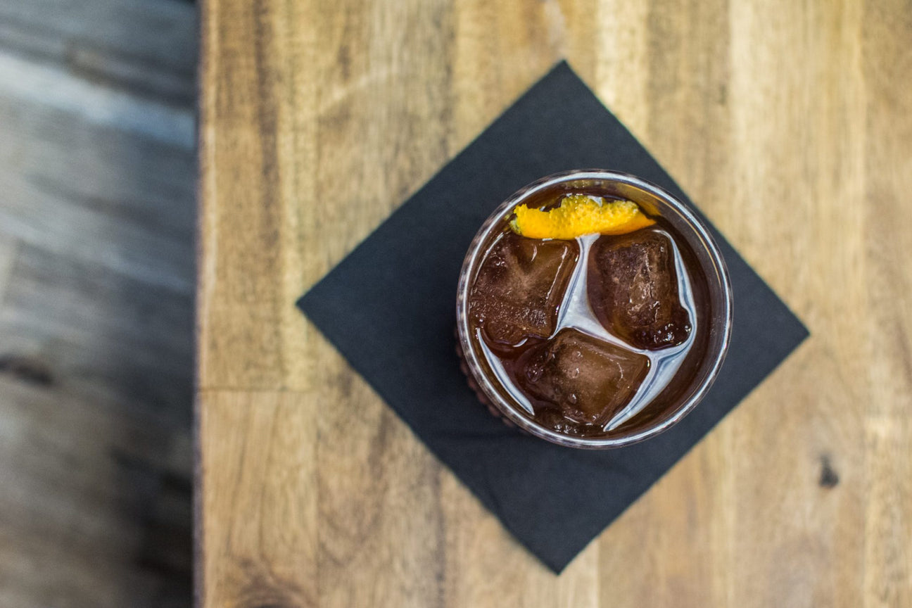 Cold Brew Negroni w kawiarni STOR