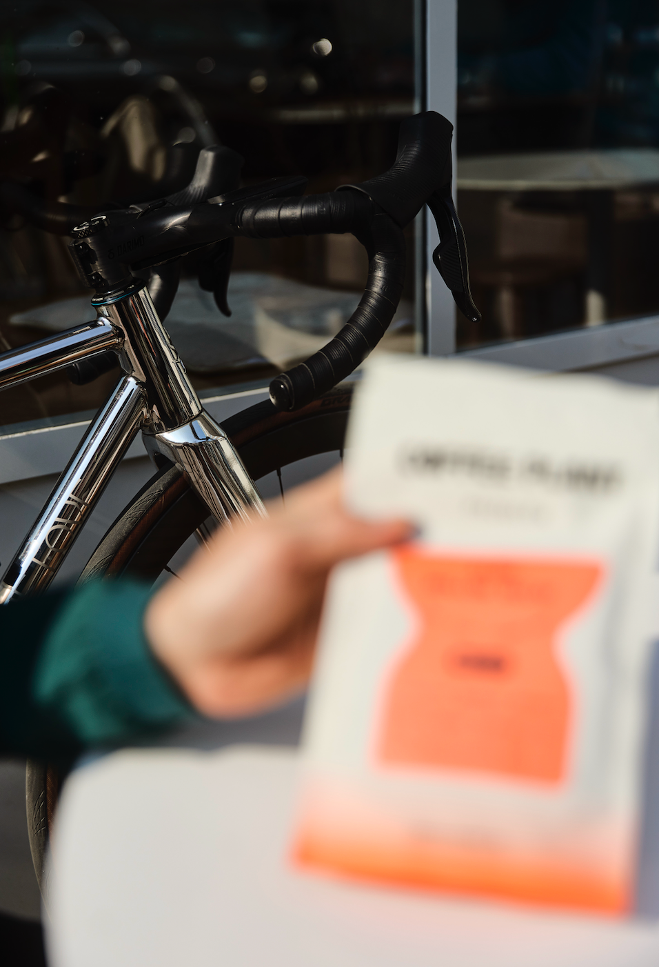 Kreatywność, ruch i kawa – czyli kampania wiosna-lato 2025